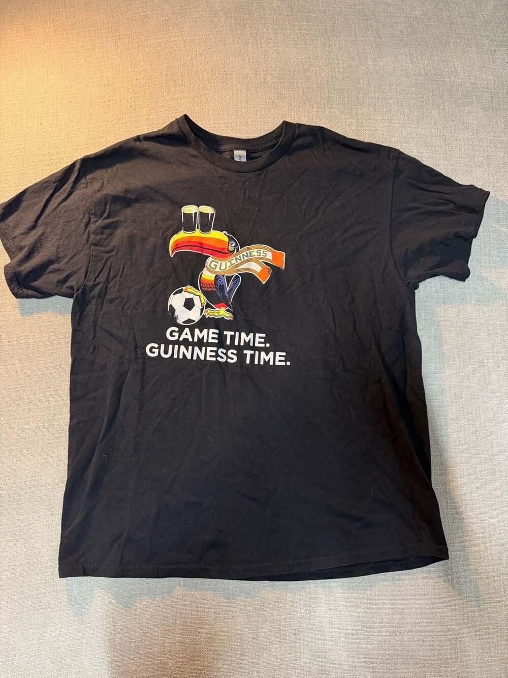 Gildan Guinness Beer Game Time Guinness Time Mens Sz XL Black T-Shirt Toucan Soc